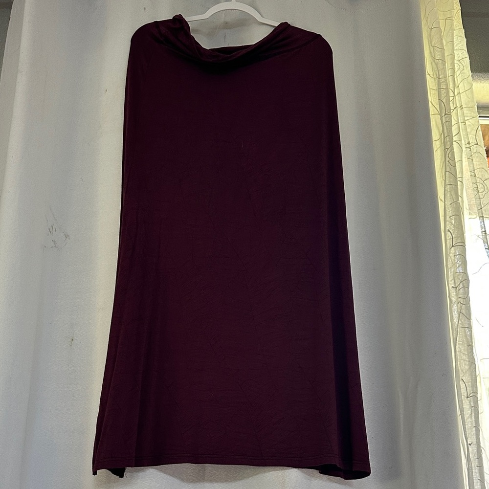 Tano Asymmetrical Skirt in Deep Burgundy